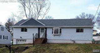 36 Engle Rd, Paramus NJ  07652-2130 exterior