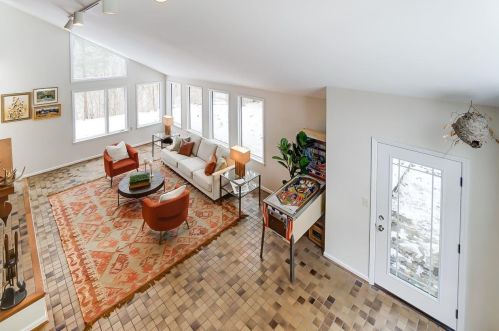 10790 Deerfield Rd, Cincinnati OH  45242-4237 exterior