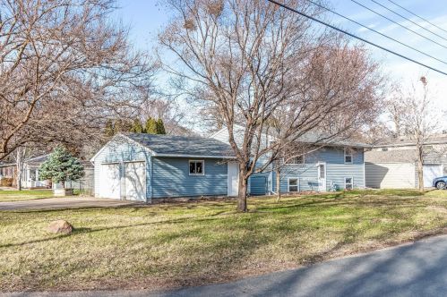 16630 18th St, St Marys Point, MN 55043-9766