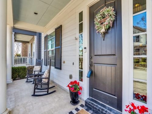 4909 Sage Hill Dr, Carrollton, TX 75010-4906