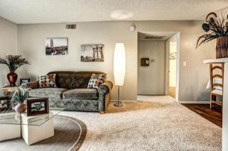 6506 Doolittle Ave, Riverside CA  92503-1401 exterior