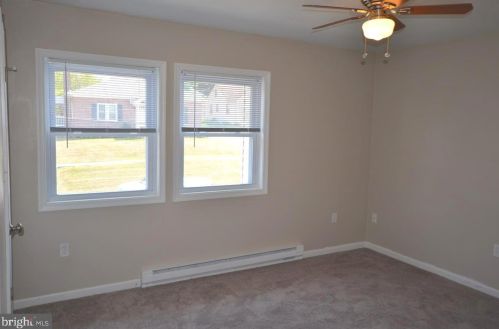 643 Boundary Ave, Hanover PA 17331-3906 exterior