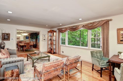 20 Fox Hill Rd, Middletown NJ 07748-2911 exterior