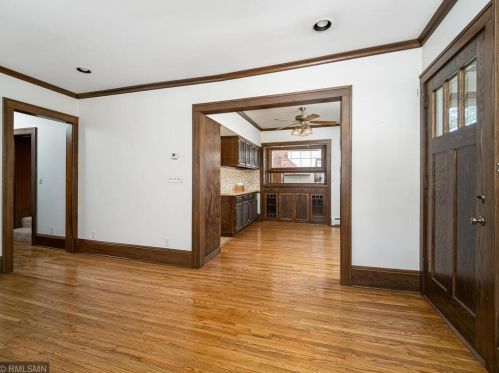 1744 Berkeley Ave, Saint Paul MN  55105-2026 exterior