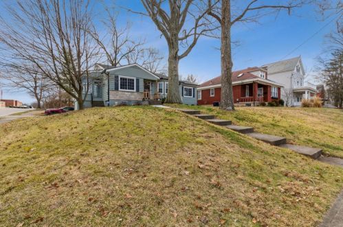 3328 Epworth Ave, Cincinnati, OH 45211-6708