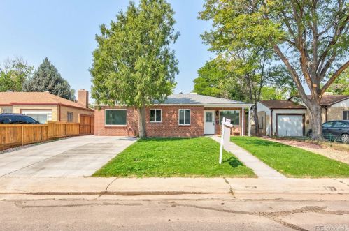 827 Eliot St, Denver CO  80219-3532 exterior