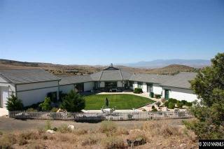 75 Quivera Ln, Sparks, NV 89441-8572