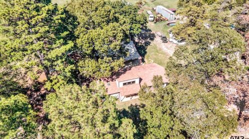 2702 Lake Breeze Dr, Chandler, TX 75758-8318