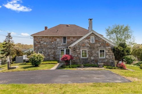 113 Oswegatchie Hills Rd, Niantic, CT 06357-2700