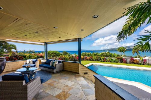 106 Lumahai St, Honolulu HI  96825-2104 exterior