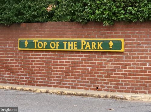 8512 Manchester Rd, Silver Spring, MD 20901-4341