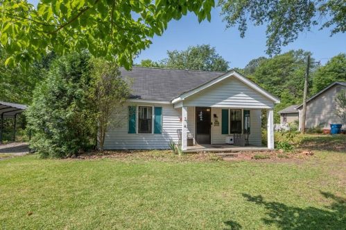 1352 6th Ave, Auburn, GA 30011-3281