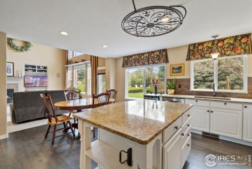 5423 Hunter Dr, Fort Collins CO  80528-9391 exterior