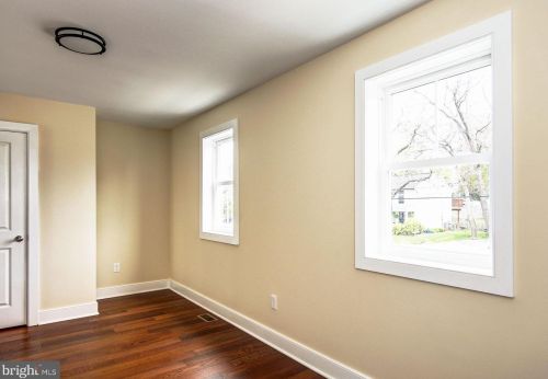 154 Ellis St, Tavistock NJ 08033-1827 exterior