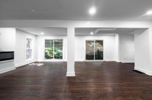 2278 Drew Vly Rd, Atlanta GA  30319-3977 exterior