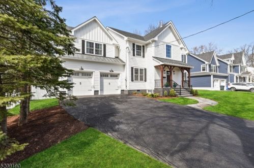2065 Elizabeth Ave, Scotch Plains, NJ 07076-4652