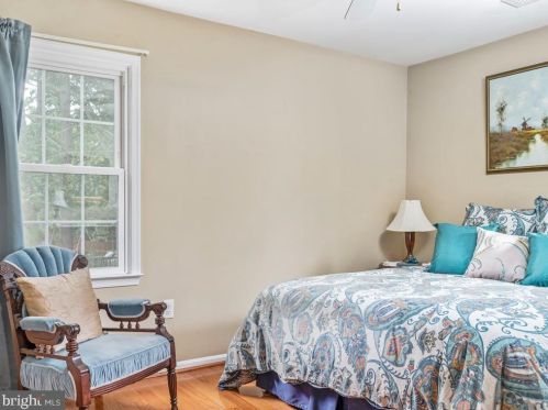 7620 Bertito Ln, Springfield VA  22153-1601 exterior