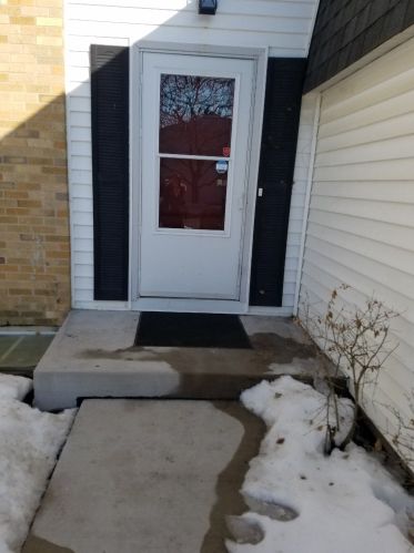620 Olive Pl, Lemont, IL 60440-1345
