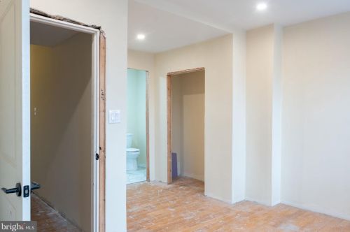 1435 Juniper St, Philadelphia PA 19147-4924 exterior