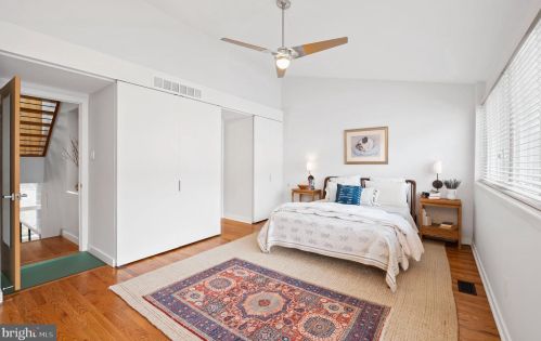 2050 Lombard St, Philadelphia PA  19146-1315 exterior