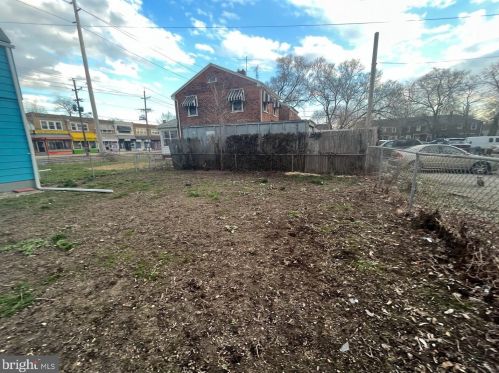 3039 Mount Ephraim Ave, Camden NJ  08104-3217 exterior