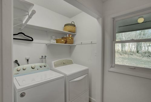 302 Cimarron Rd, Saint Paul MN  55124-9751 exterior