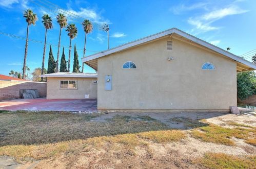 11273 Royal Palm Blvd, Riverside CA  92505-3648 exterior
