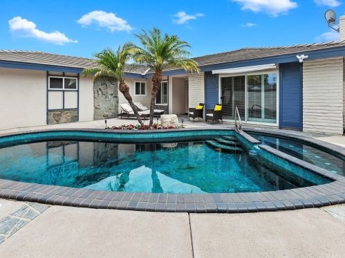 2009 Williams St, Santa Ana, CA 92705-7842