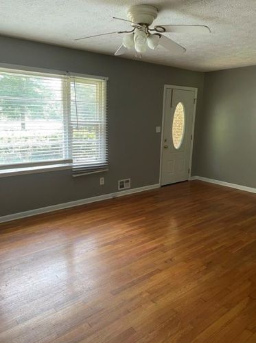 2050 Hickory Hill Dr, Austell, GA 30168-4903