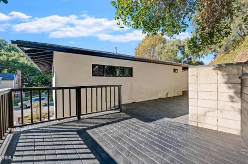 3132 Sparr Blvd, Glendale CA  91208-1663 exterior