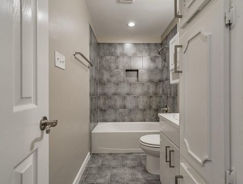 2920 Sierra Dr, Fort Worth TX  76116-3918 exterior