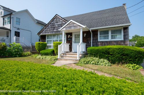 34 1st St, Locust, NJ 07760-1325