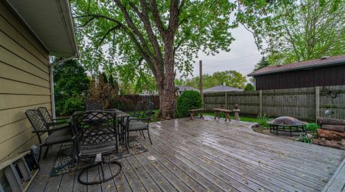 9601 Dogwood Dr, Hammond IN 46321-3709 exterior