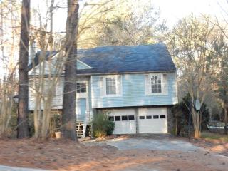 3293 Nogales Pl, Rex, GA 30273-1013