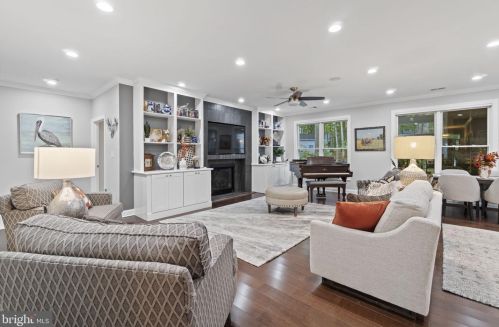 207 Beachside Cv, Locust Grove VA  22508-5365 exterior