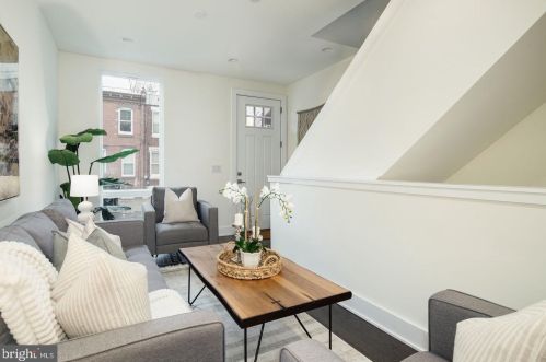 1327 31st St, Philadelphia, PA 19121-4403