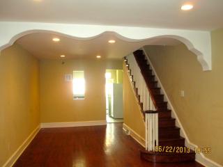 219 Watkins St, Philadelphia PA  19148-1913 exterior
