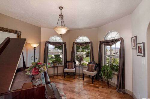 2238 1950, Saint George UT 84790-6237 exterior