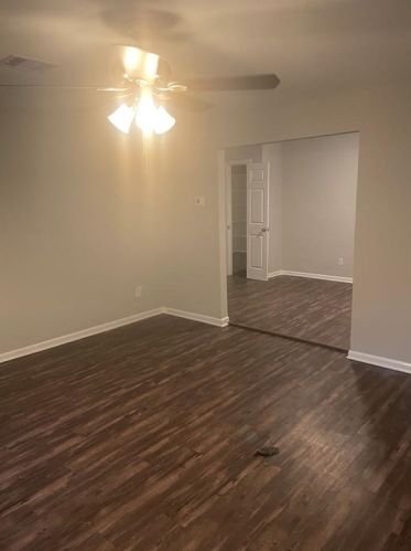 135 Phillips Rd, Angleton TX  77515-8311 exterior