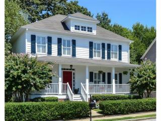 2245 Harry Brooks Dr, Atlanta, GA 30318-1971