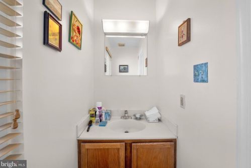 11440 Encore Dr, Silver Spring MD 20901-5043 exterior