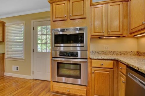 1281 Little Acres Pl, Marietta, GA 30066-2725