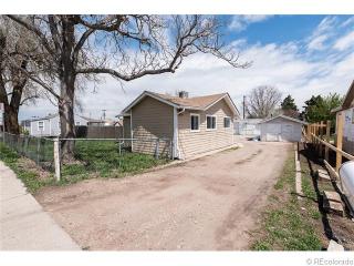 1416 Harlan St, Denver, CO 80232-5725