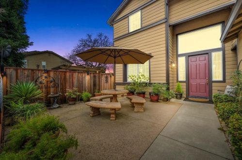 4018 Prairie Falcon Dr, Folsom, CA 95762-6300