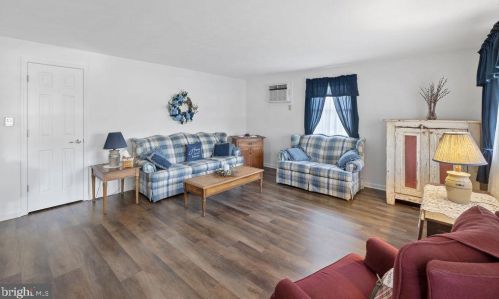 750 Walnut St, Hanover PA 17331-2051 exterior