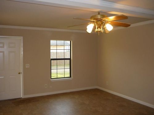 313 Roe St, Fort Worth TX  76108-1716 exterior