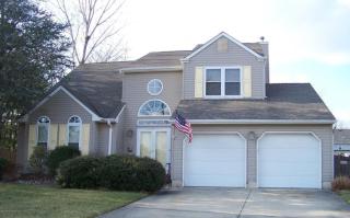 25 Melissa Ln, Wall Township, NJ 07731-2371