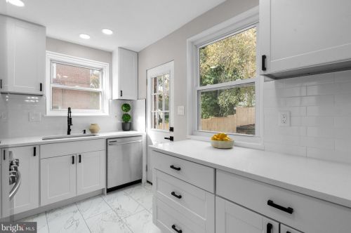 1208 Jackson Ave, Silver Spring MD 20912-7531 exterior