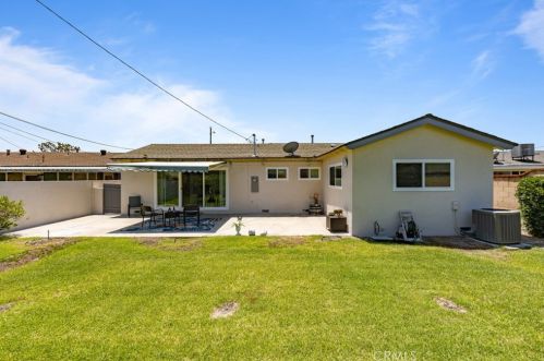 2427 Random Dr, Anaheim CA  92804-3455 exterior