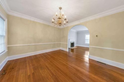 46 Delmont Dr, Atlanta GA  30305-3109 exterior